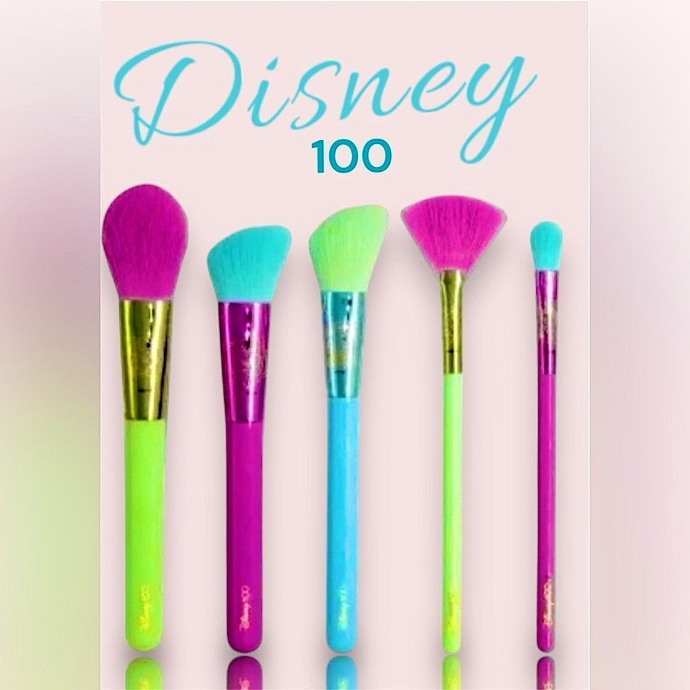 Disney 100 Years of Wonder Limited Edition Platinum Brush Set of (5) HTF